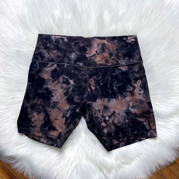 lululemon athletica Pants - Lululemon Align Shorts 8” Nulu Diamond Tie Dye